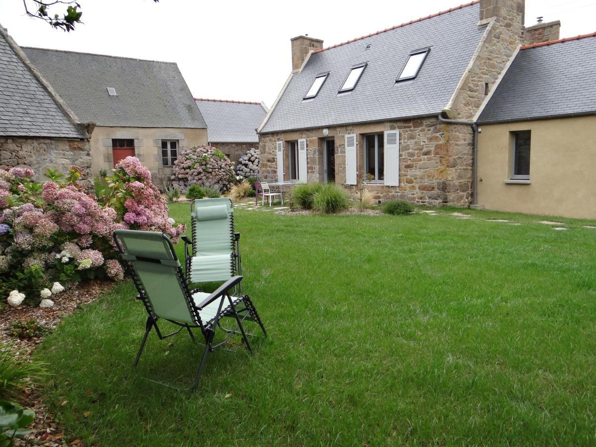 La Fermette de TREGASTEL, classée 3 étoiles Exterior foto